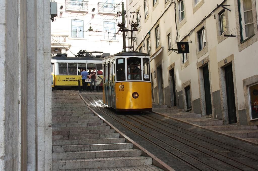 Light Of Lisbon Apartments II Экстерьер фото